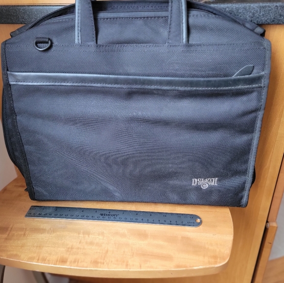 Duluth Trading Co. Brief Case - Picture 9 of 11